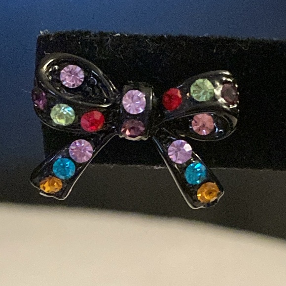 NWOT - VIDA Vintage Black Bow Crystal Pendant, Mesh Chain & Matching Earrings - Picture 11 of 14